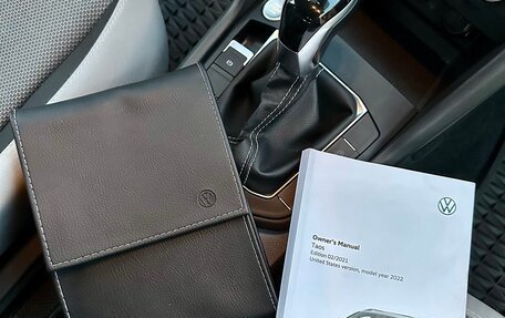Volkswagen Taos, 2021 год, 2 100 000 рублей, 23 фотография