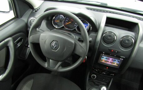 Renault Duster I рестайлинг, 2017 год, 1 077 000 рублей, 18 фотография