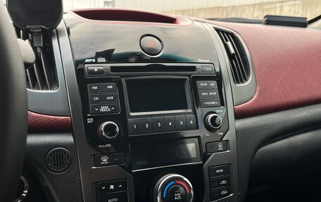 KIA Forte II, 2010 год, 990 000 рублей, 8 фотография