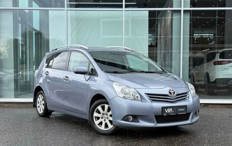 Toyota Verso I, 2011 год, 1 025 000 рублей, 1 фотография