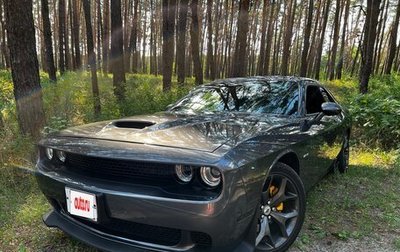 Dodge Challenger III рестайлинг 2, 2019 год, 5 850 000 рублей, 1 фотография