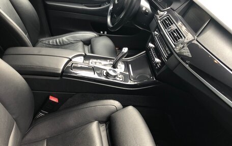 BMW 5 серия, 2013 год, 2 400 000 рублей, 10 фотография