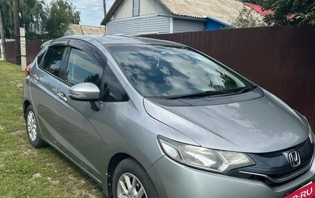 Honda Fit III, 2013 год, 950 000 рублей, 4 фотография