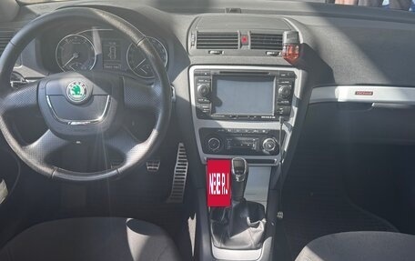 Skoda Octavia, 2011 год, 900 000 рублей, 11 фотография