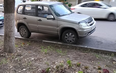 Chevrolet Niva I рестайлинг, 2012 год, 515 000 рублей, 3 фотография