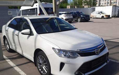 Toyota Camry, 2016 год, 2 350 000 рублей, 2 фотография