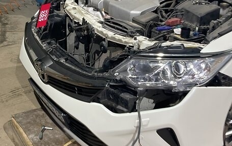 Toyota Camry, 2016 год, 2 350 000 рублей, 3 фотография