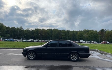 BMW 5 серия, 1980 год, 250 000 рублей, 3 фотография