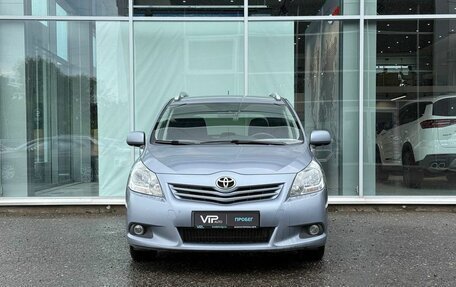 Toyota Verso I, 2011 год, 1 025 000 рублей, 2 фотография