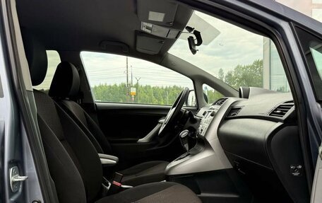 Toyota Verso I, 2011 год, 1 025 000 рублей, 11 фотография