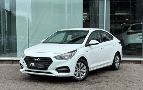 Hyundai Solaris II рестайлинг, 2017 год, 945 000 рублей, 3 фотография