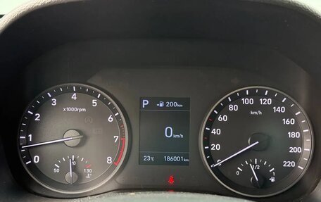 Hyundai Solaris II рестайлинг, 2017 год, 945 000 рублей, 12 фотография