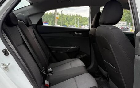 Hyundai Solaris II рестайлинг, 2017 год, 945 000 рублей, 11 фотография