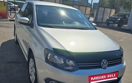 Volkswagen Polo VI (EU Market), 2013 год, 873 000 рублей, 2 фотография