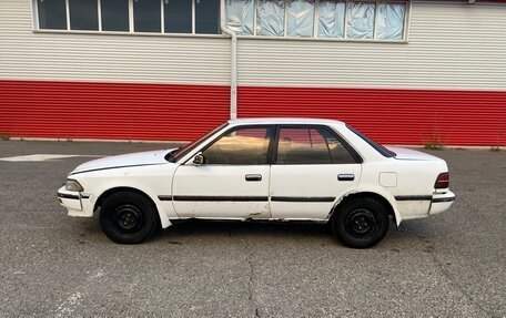 Toyota Corona VIII (T170), 1991 год, 170 000 рублей, 4 фотография