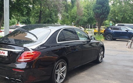 Mercedes-Benz E-Класс, 2018 год, 3 900 000 рублей, 5 фотография