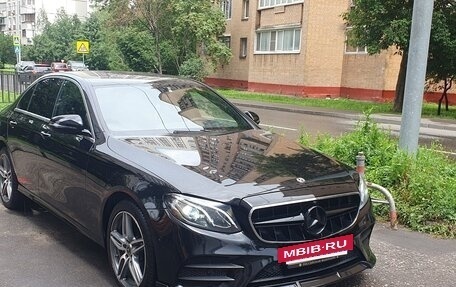 Mercedes-Benz E-Класс, 2018 год, 3 900 000 рублей, 2 фотография
