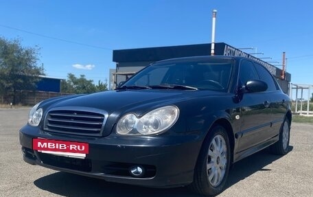 Hyundai Sonata IV рестайлинг, 2005 год, 499 999 рублей, 2 фотография