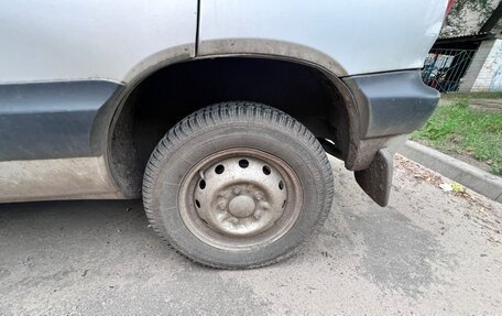 Chevrolet Niva I рестайлинг, 2004 год, 270 000 рублей, 5 фотография