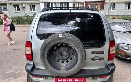Chevrolet Niva I рестайлинг, 2004 год, 270 000 рублей, 4 фотография