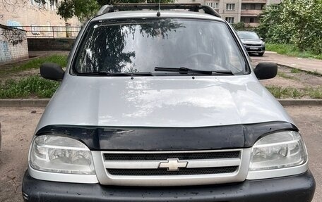 Chevrolet Niva I рестайлинг, 2004 год, 270 000 рублей, 2 фотография