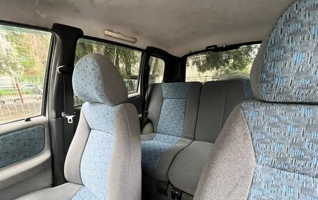 Chevrolet Niva I рестайлинг, 2004 год, 270 000 рублей, 11 фотография