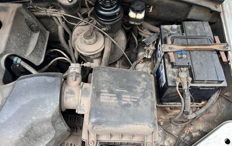 Chevrolet Niva I рестайлинг, 2004 год, 270 000 рублей, 8 фотография