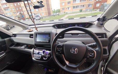 Honda Freed II, 2017 год, 1 850 000 рублей, 9 фотография