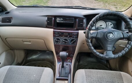 Toyota Corolla, 2001 год, 650 000 рублей, 7 фотография