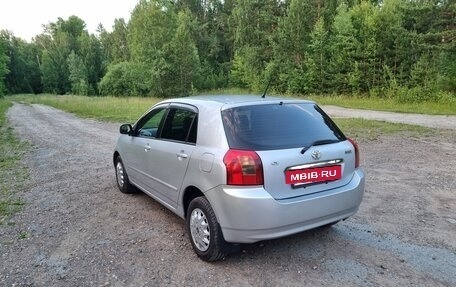 Toyota Corolla, 2001 год, 650 000 рублей, 4 фотография