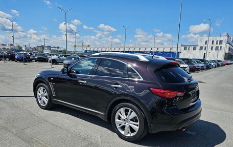 Infiniti QX70, 2016 год, 2 449 000 рублей, 5 фотография