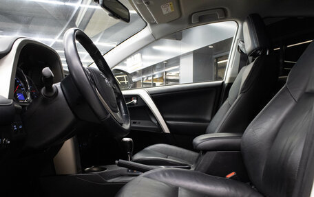 Toyota RAV4, 2013 год, 1 879 000 рублей, 11 фотография