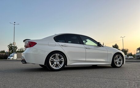 BMW 3 серия, 2018 год, 2 650 000 рублей, 11 фотография