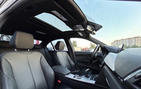 BMW 3 серия, 2018 год, 2 650 000 рублей, 28 фотография