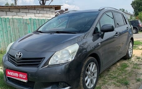 Toyota Verso I, 2012 год, 1 200 000 рублей, 1 фотография