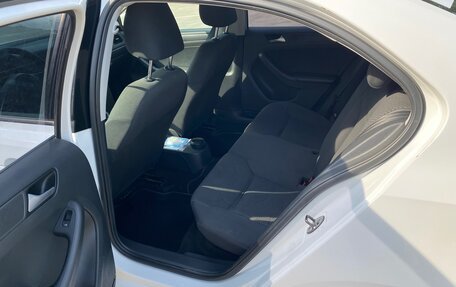 Volkswagen Jetta VI, 2014 год, 990 000 рублей, 7 фотография