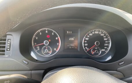 Volkswagen Jetta VI, 2014 год, 990 000 рублей, 10 фотография