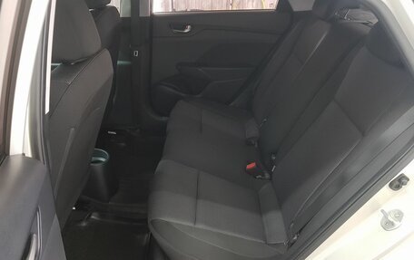 Hyundai Solaris II рестайлинг, 2019 год, 1 299 000 рублей, 13 фотография