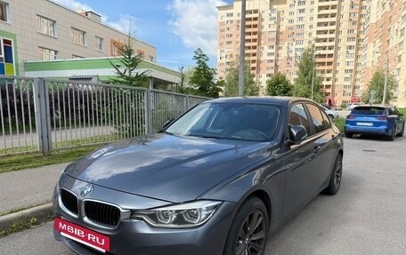 BMW 3 серия, 2018 год, 1 850 000 рублей, 3 фотография