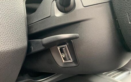 BMW 3 серия, 2017 год, 2 550 000 рублей, 12 фотография