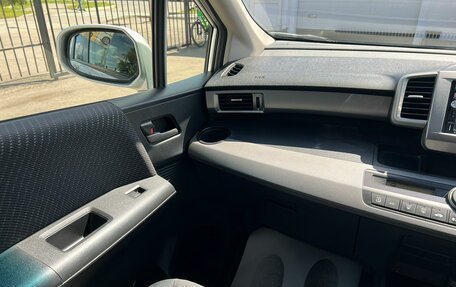 Honda Freed I, 2012 год, 1 179 000 рублей, 17 фотография