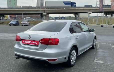 Volkswagen Jetta VI, 2013 год, 889 000 рублей, 4 фотография