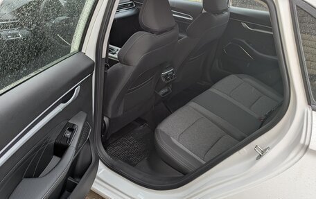 Geely Emgrand, 2024 год, 1 750 000 рублей, 11 фотография