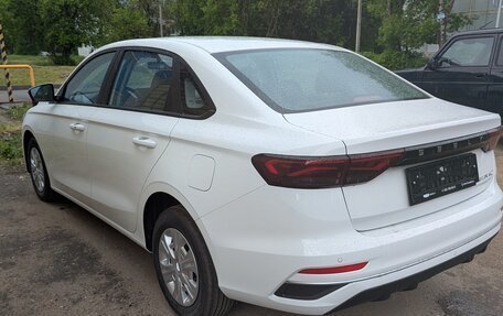 Geely Emgrand, 2024 год, 1 750 000 рублей, 4 фотография