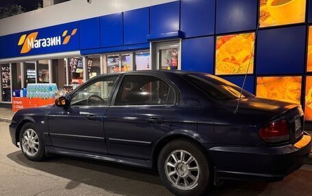 Hyundai Sonata IV рестайлинг, 2002 год, 240 000 рублей, 3 фотография