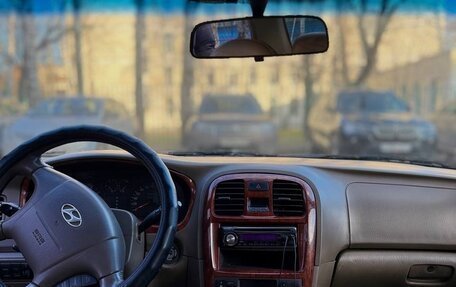 Hyundai Sonata IV рестайлинг, 2002 год, 240 000 рублей, 10 фотография