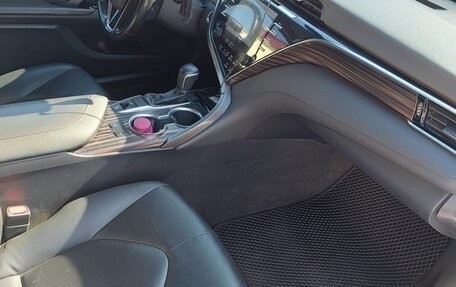 Toyota Camry, 2019 год, 3 100 000 рублей, 9 фотография