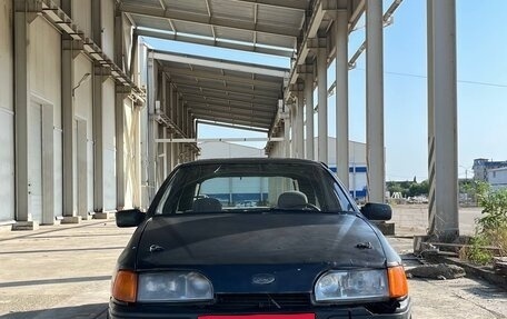 Ford Sierra I, 1992 год, 160 000 рублей, 2 фотография