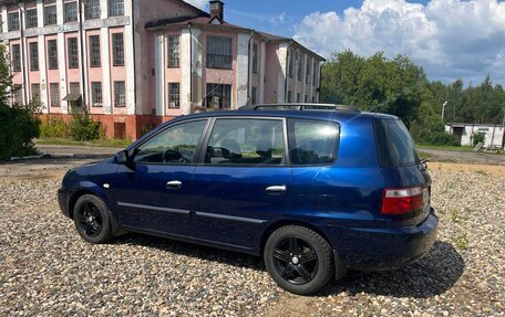 KIA Carens I (RS), 2006 год, 650 000 рублей, 2 фотография