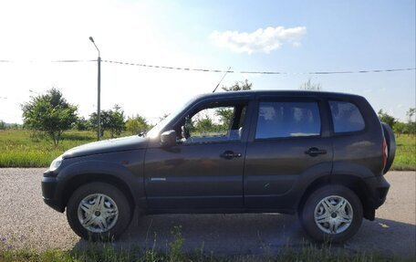Chevrolet Niva I рестайлинг, 2012 год, 470 000 рублей, 4 фотография